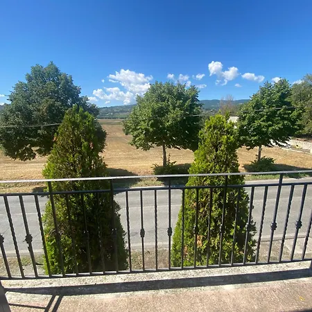 La Casa Del Contadino Maison d'hôtes Bevagna